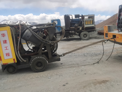 反井鉆機(jī)和天井鉆機(jī)的租賃服務(wù) 反井鉆機(jī)和天井鉆機(jī)的租賃服務(wù)